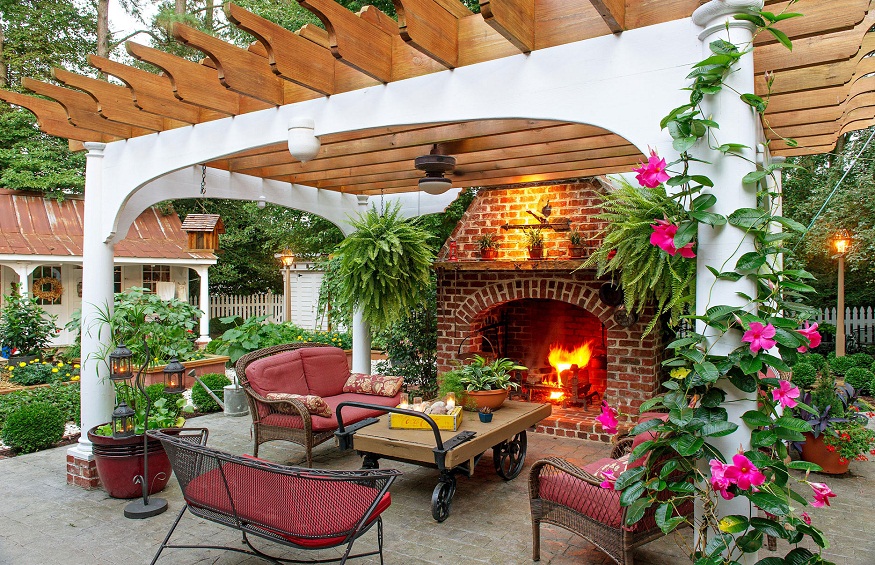 Variety of Pergola Materials You Should Consider